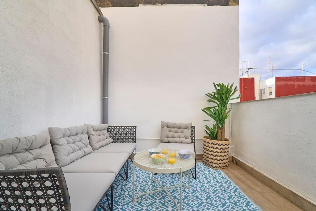 Cabanyal Boutique Beach House Valencia Exterior photo